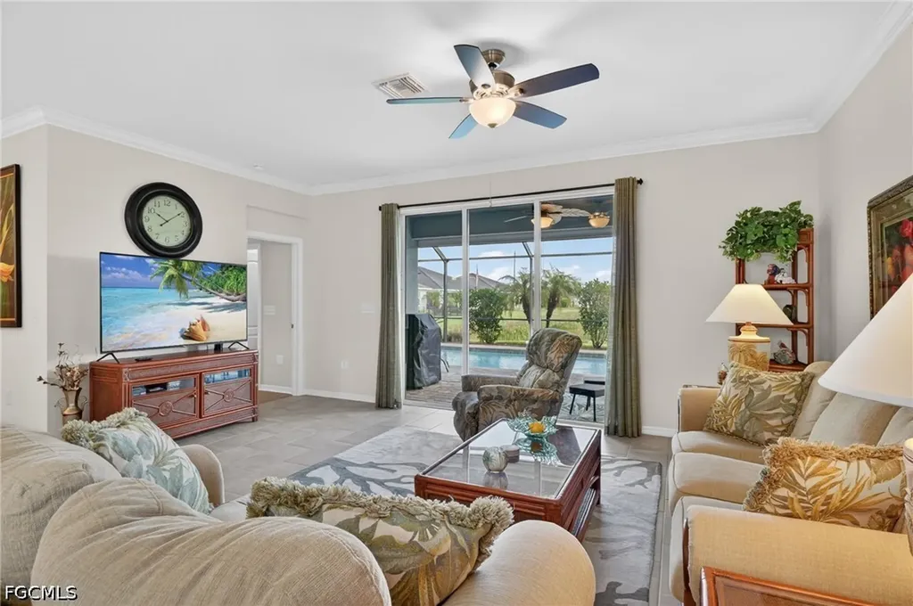 4386 Bluegrass Drive Fort Myers FL 33916