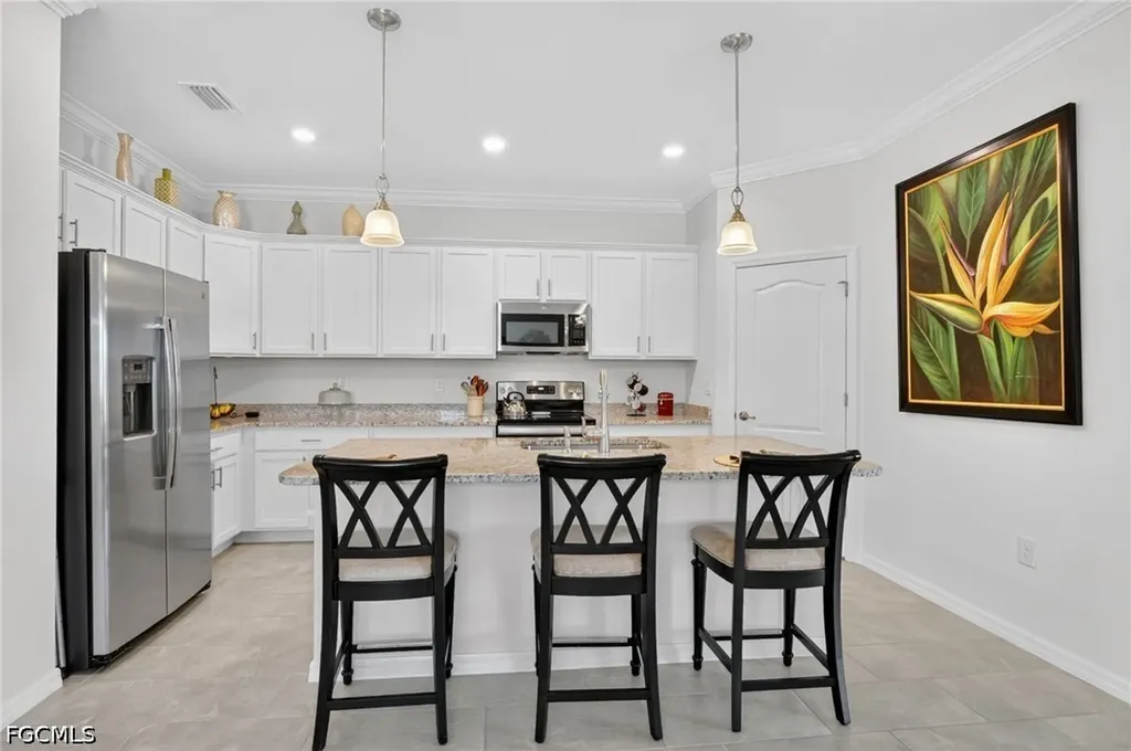 4386 Bluegrass Drive Fort Myers FL 33916