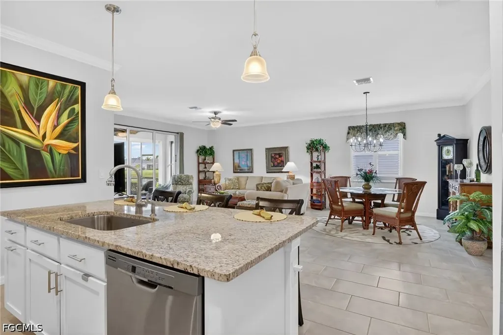 4386 Bluegrass Drive Fort Myers FL 33916