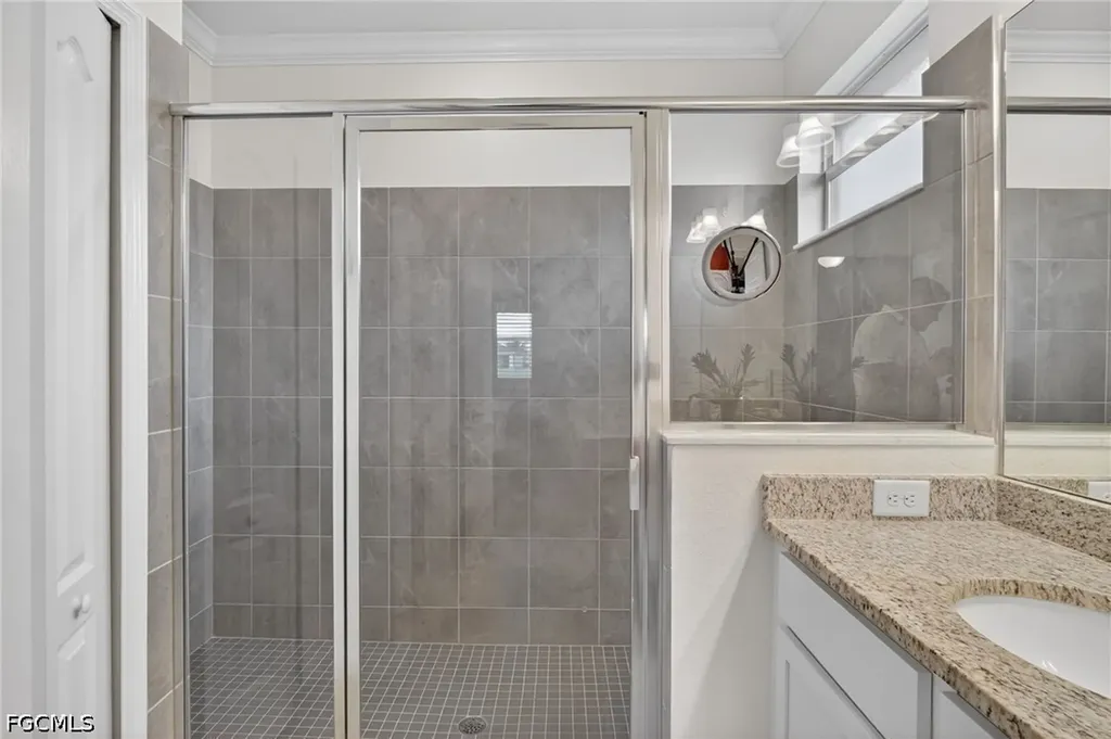 4386 Bluegrass Drive Fort Myers FL 33916