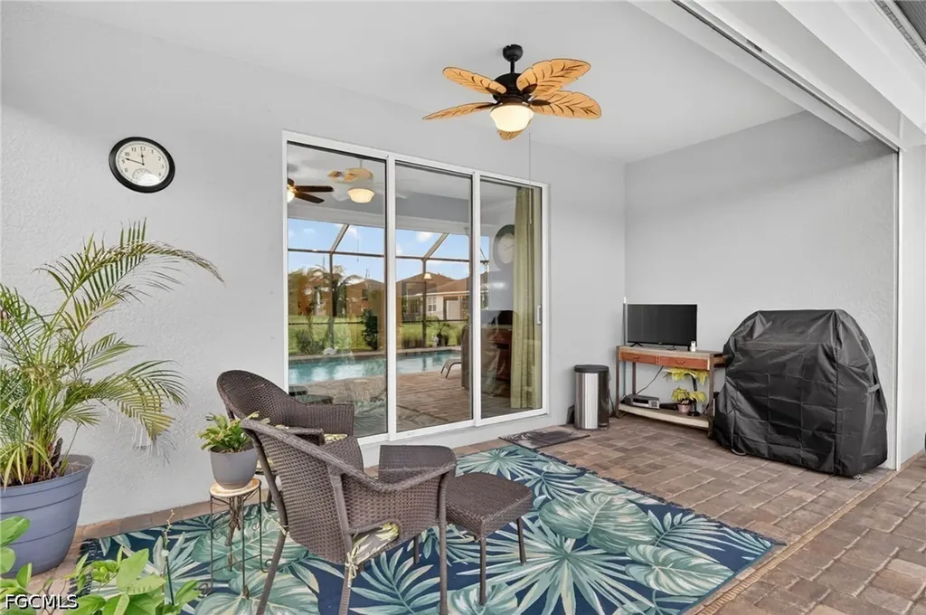 4386 Bluegrass Drive Fort Myers FL 33916