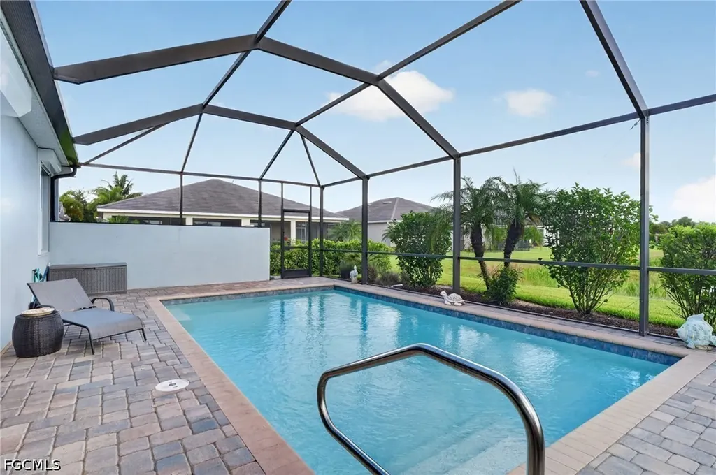 4386 Bluegrass Drive Fort Myers FL 33916