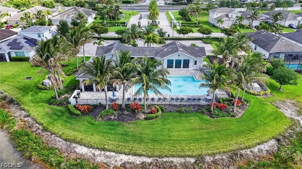 4386 Bluegrass Drive Fort Myers FL 33916