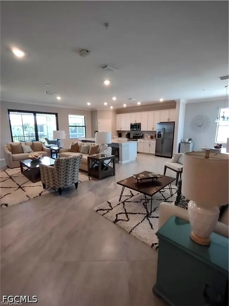 2353 Anguilla Drive Naples FL 34120