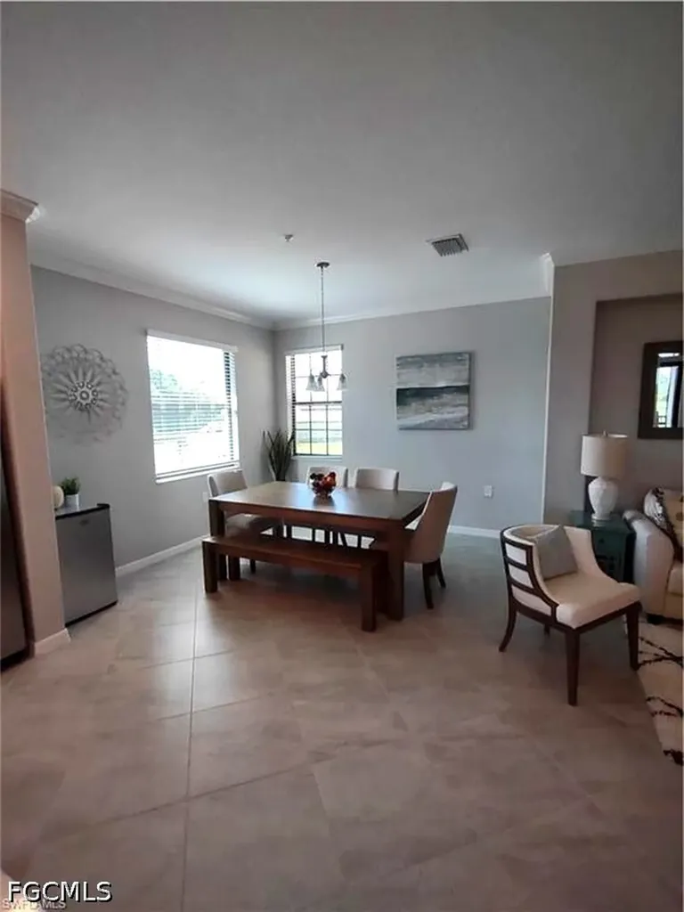 2353 Anguilla Drive Naples FL 34120