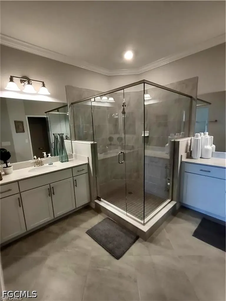 2353 Anguilla Drive Naples FL 34120