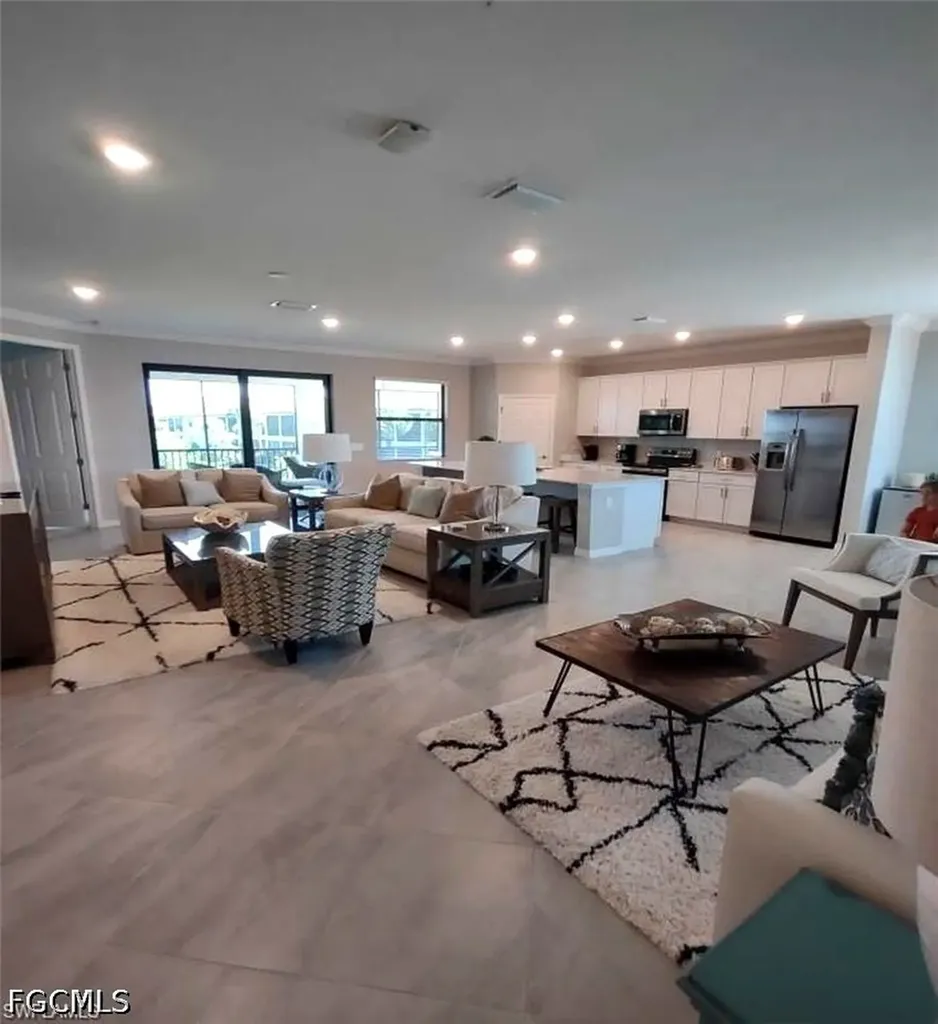 2353 Anguilla Drive Naples FL 34120