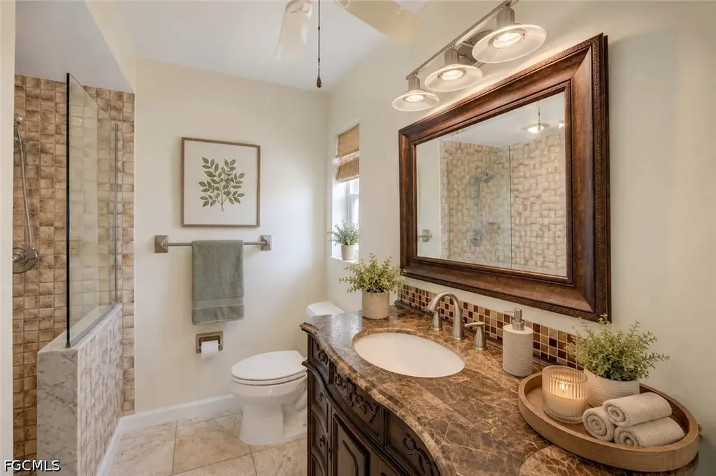 2301 SE 5th Court Cape Coral FL 33990