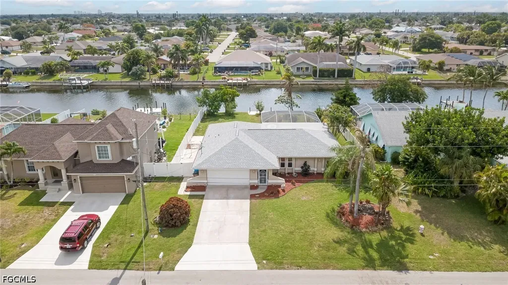 2301 SE 5th Court Cape Coral FL 33990