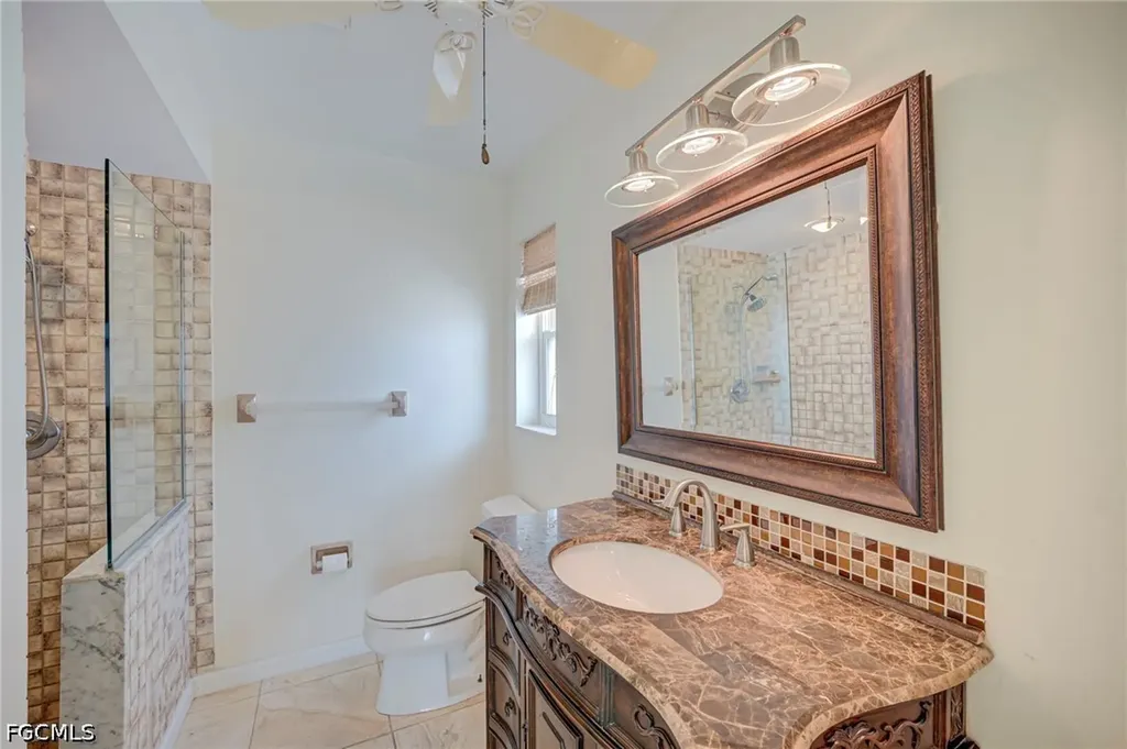 2301 SE 5th Court Cape Coral FL 33990