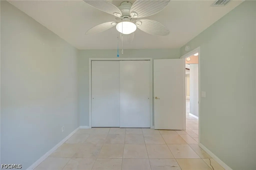 2301 SE 5th Court Cape Coral FL 33990