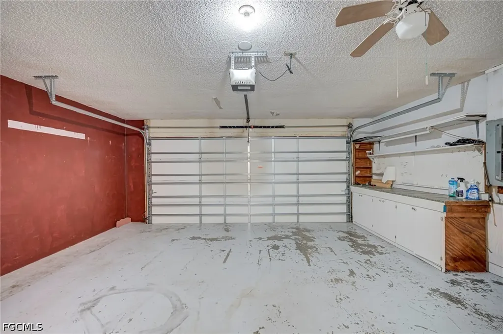 2301 SE 5th Court Cape Coral FL 33990