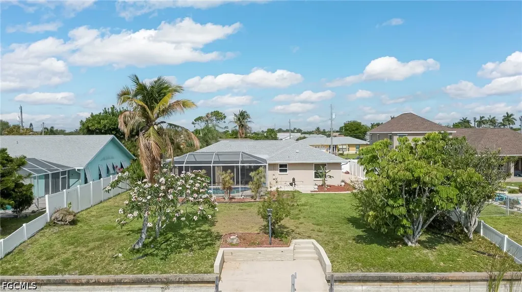 2301 SE 5th Court Cape Coral FL 33990