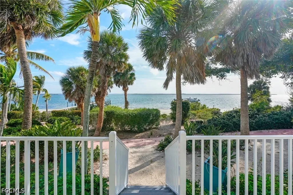 128 Useppa Island Useppa Island FL 33924