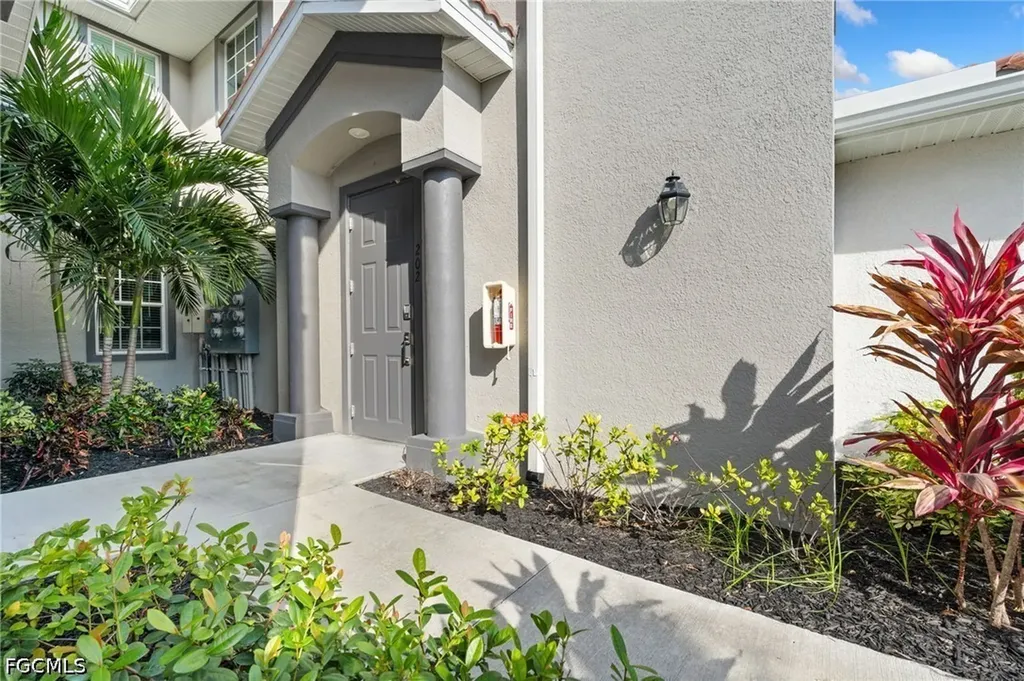 12050 Santaluz Drive Fort Myers FL 33913