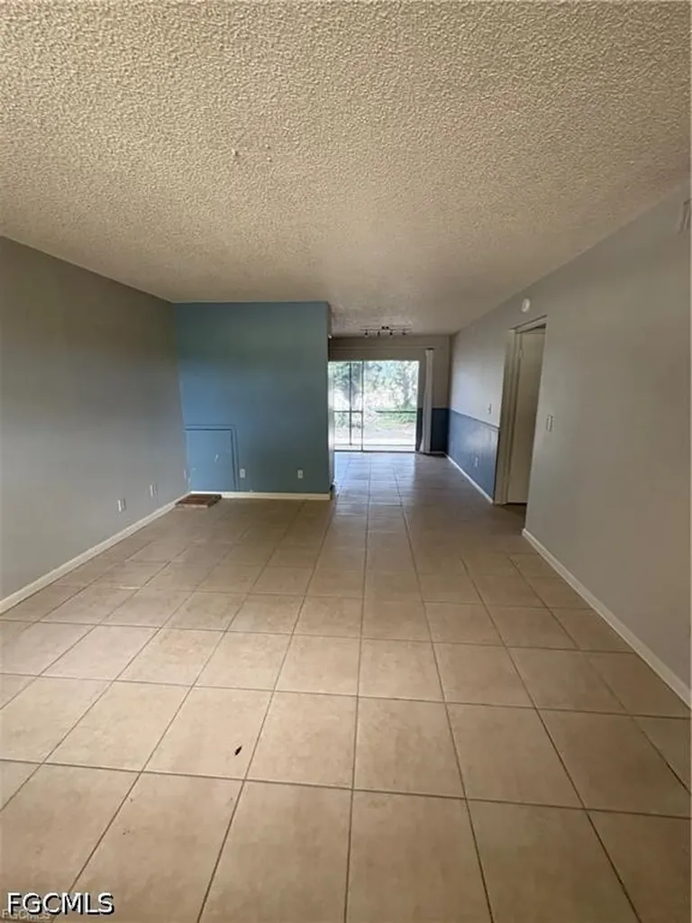 1560 Colonial Boulevard Fort Myers FL 33907