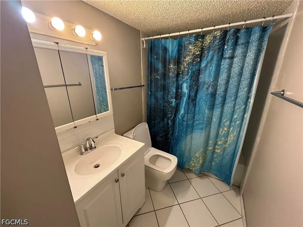 3704 Broadway Fort Myers FL 33901