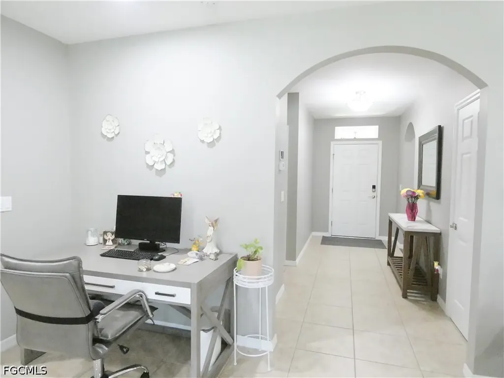 4630 SW 16th Place Cape Coral FL 33914