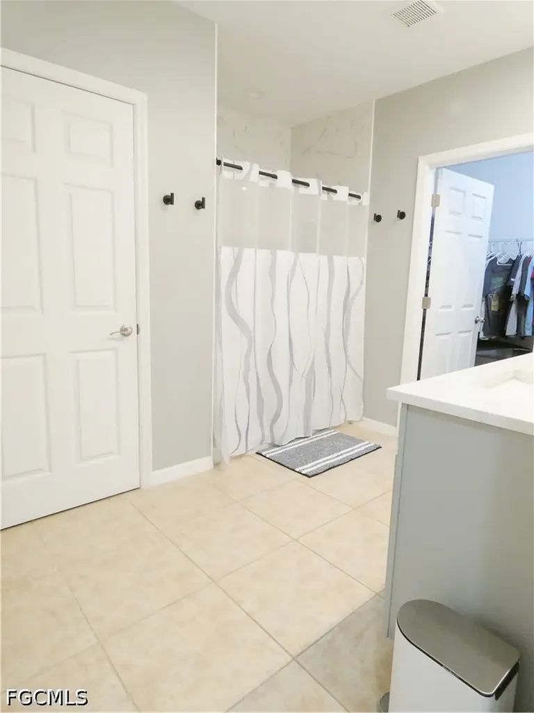 4630 SW 16th Place Cape Coral FL 33914