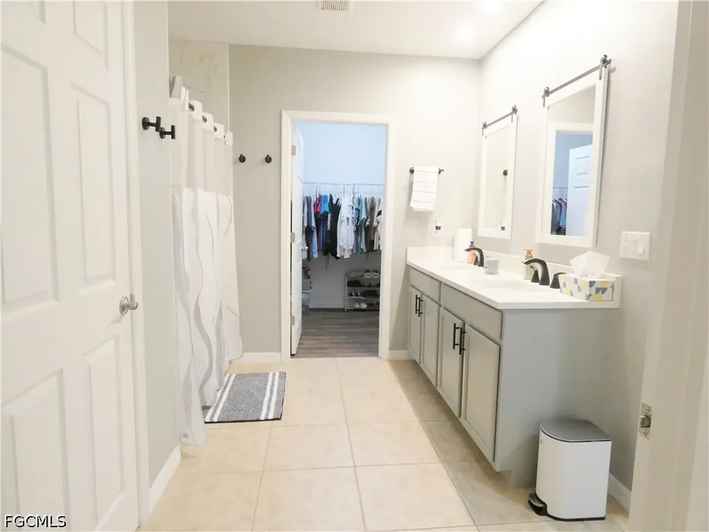4630 SW 16th Place Cape Coral FL 33914