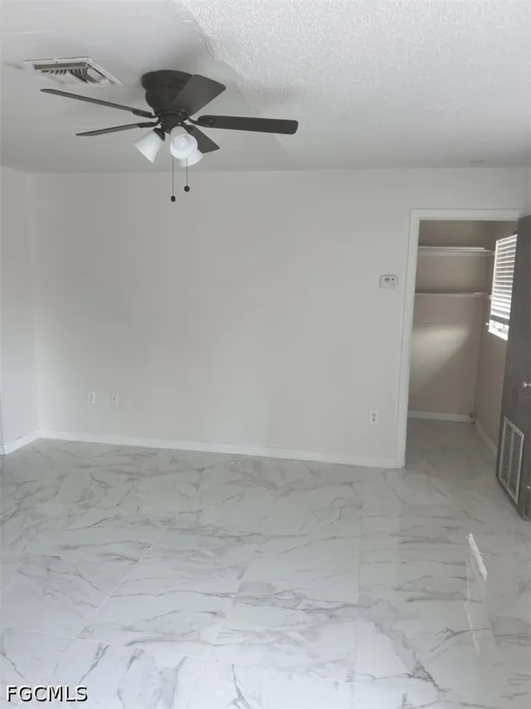 5620/5622 Eighth Avenue Fort Myers FL 33907