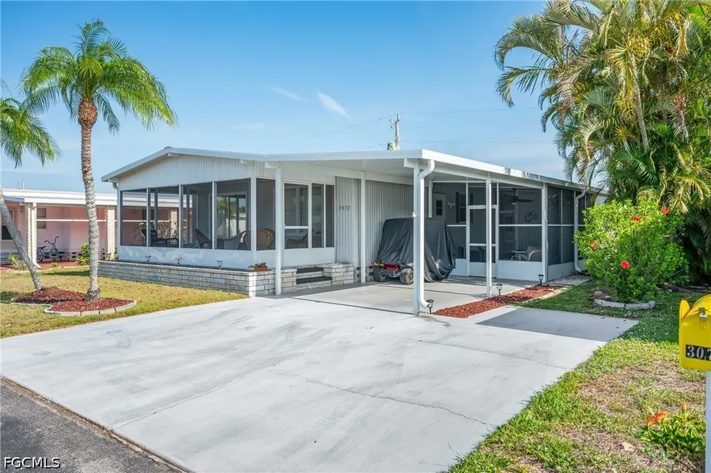 3073 Longview Lane North Fort Myers FL 33917