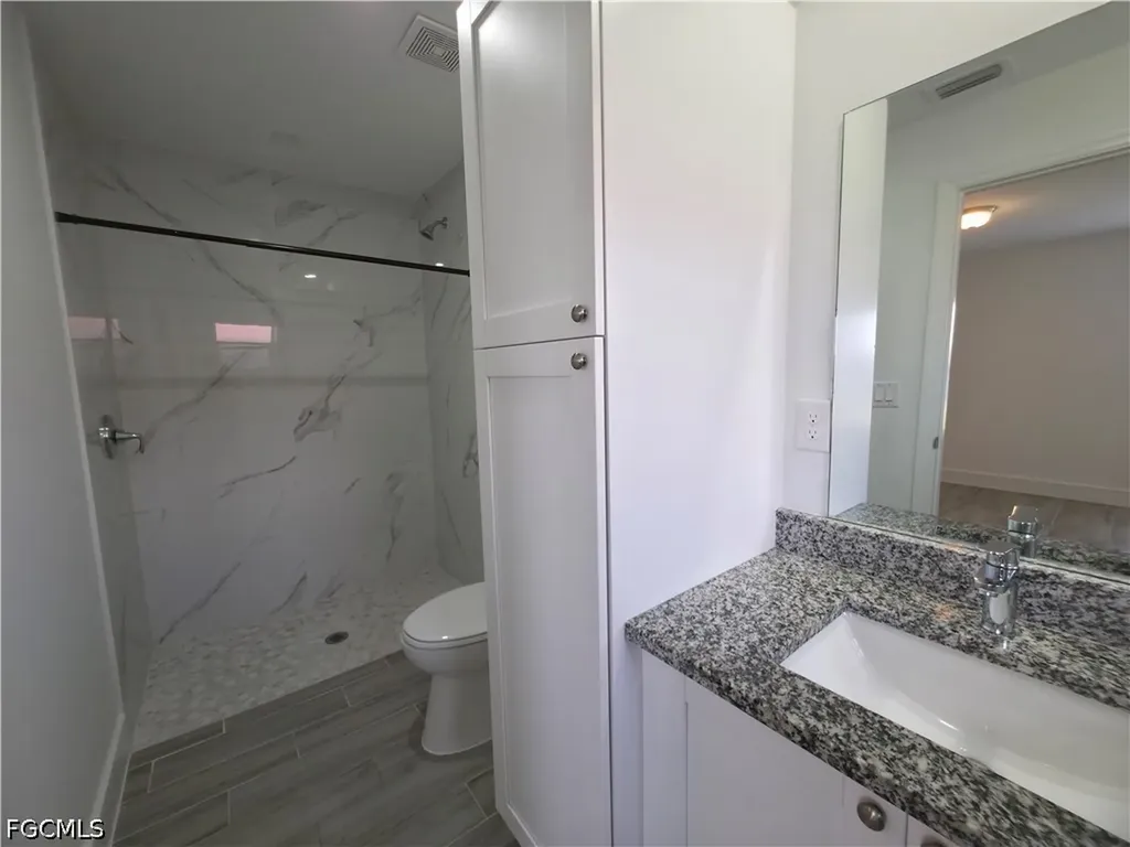 2907 SW Santa Barbara Place Cape Coral FL 33914