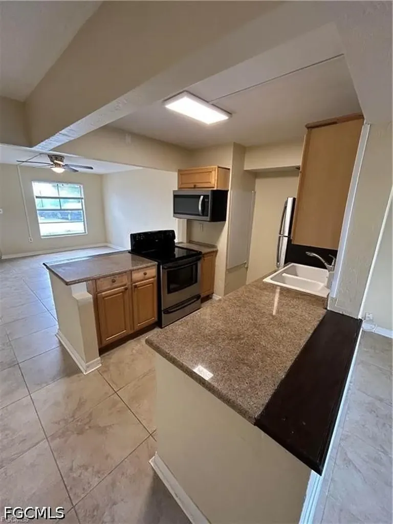 2828 Jackson Street Fort Myers FL 33901