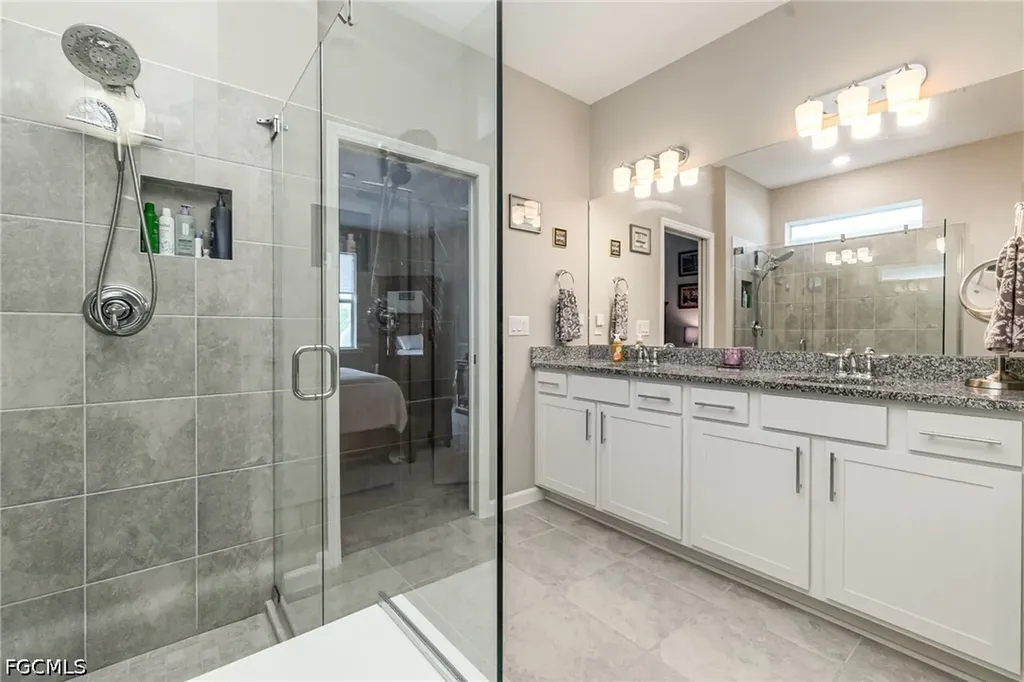7079 Chapel Creek Lane North Fort Myers FL 33917