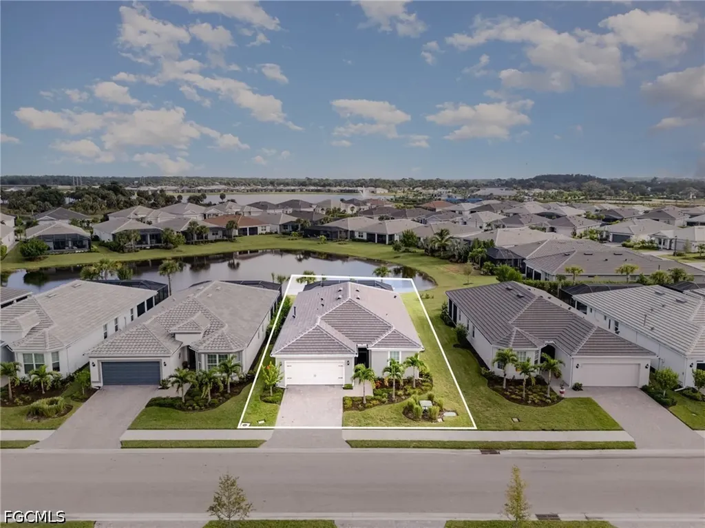 7079 Chapel Creek Lane North Fort Myers FL 33917