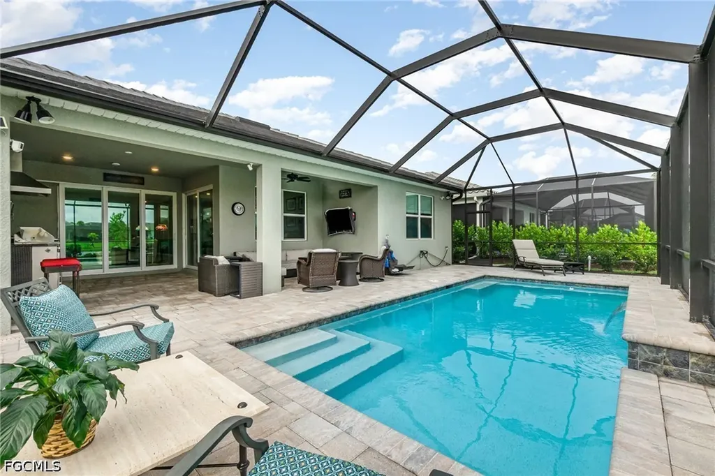 7079 Chapel Creek Lane North Fort Myers FL 33917