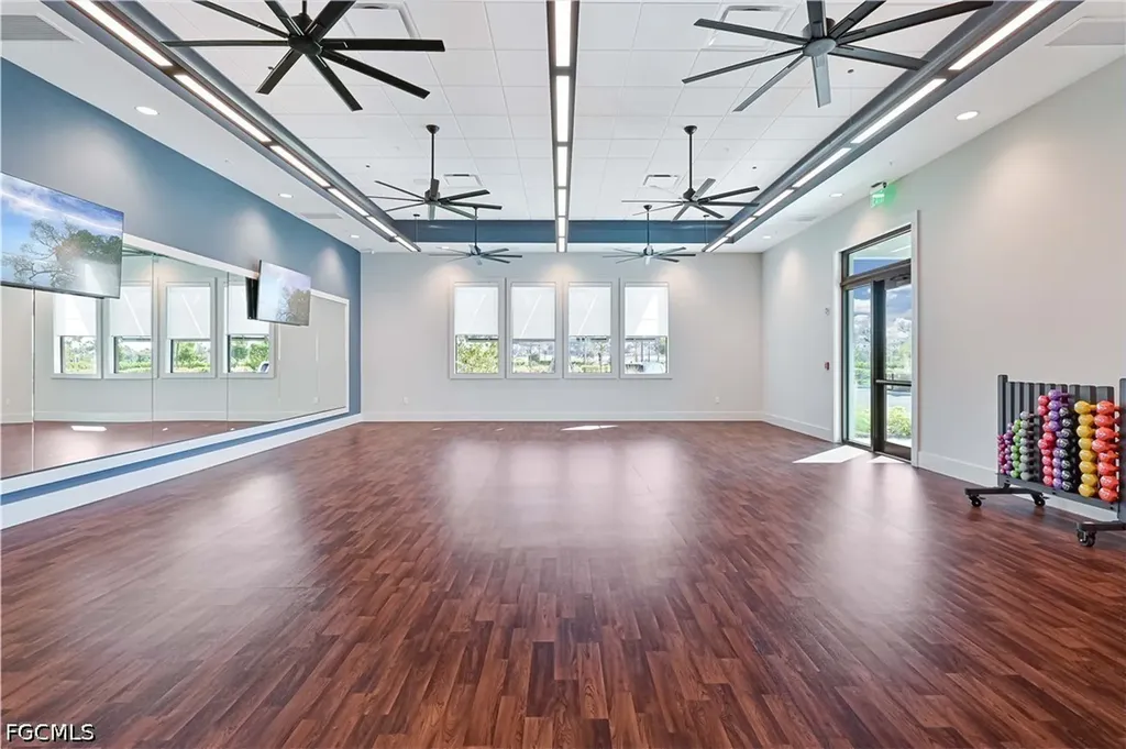 7079 Chapel Creek Lane North Fort Myers FL 33917
