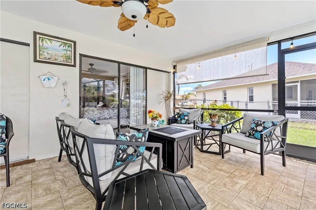 3906 SE 10th Place Cape Coral FL 33904