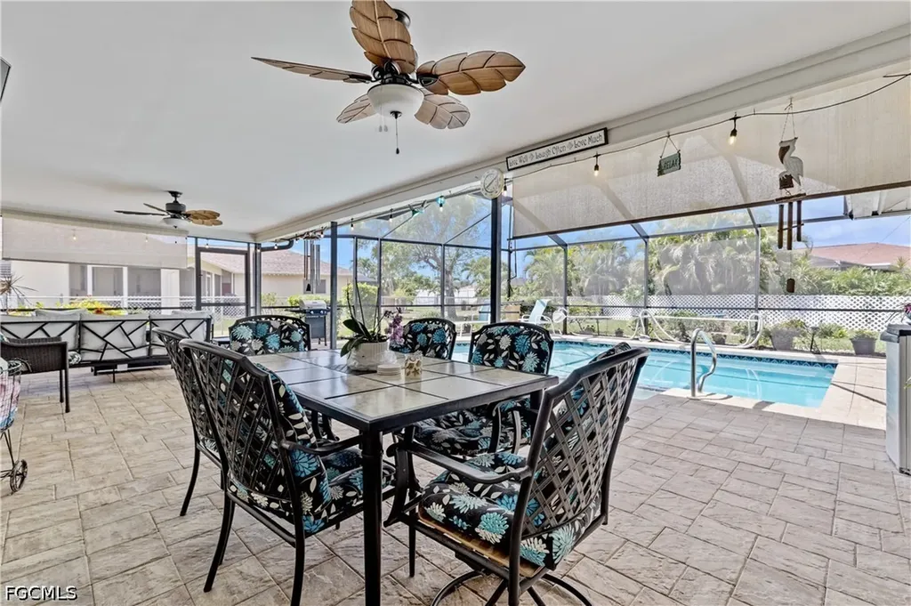 3906 SE 10th Place Cape Coral FL 33904