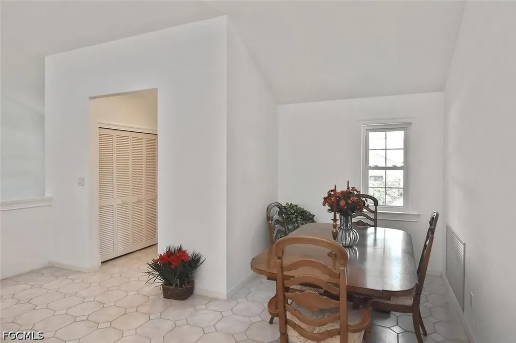 7226 Hendry Creek Drive Fort Myers FL 33908
