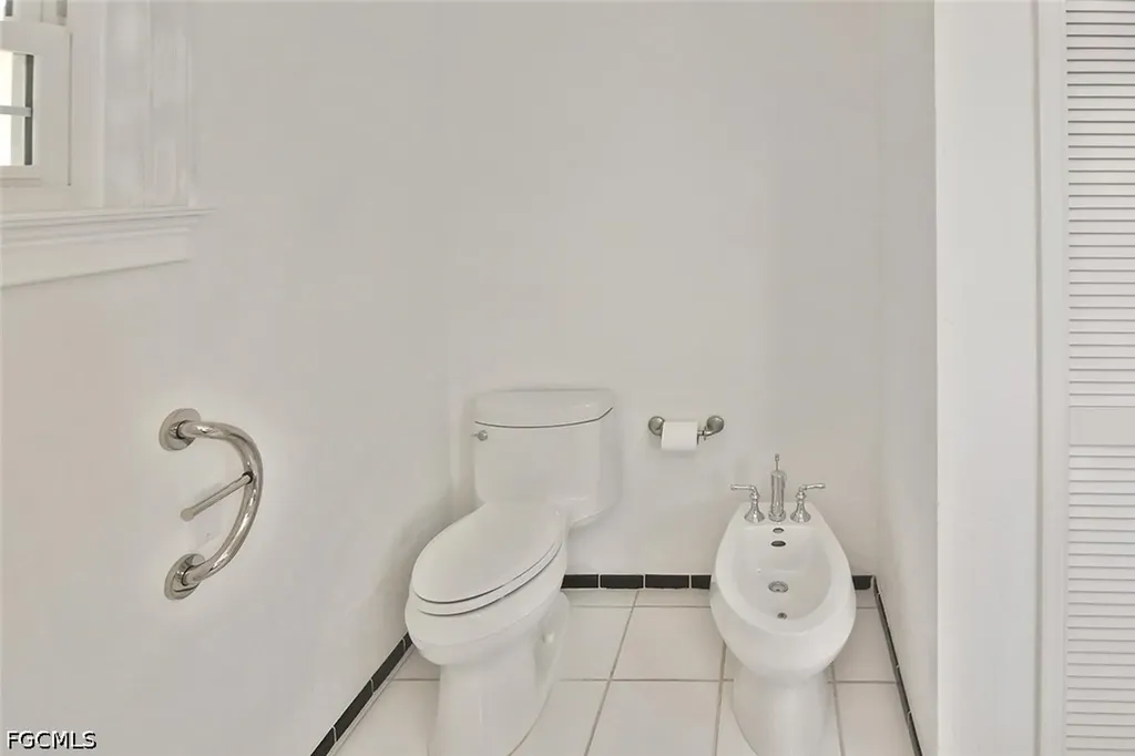7226 Hendry Creek Drive Fort Myers FL 33908