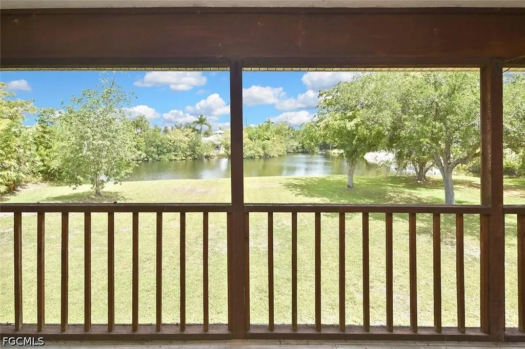 7226 Hendry Creek Drive Fort Myers FL 33908