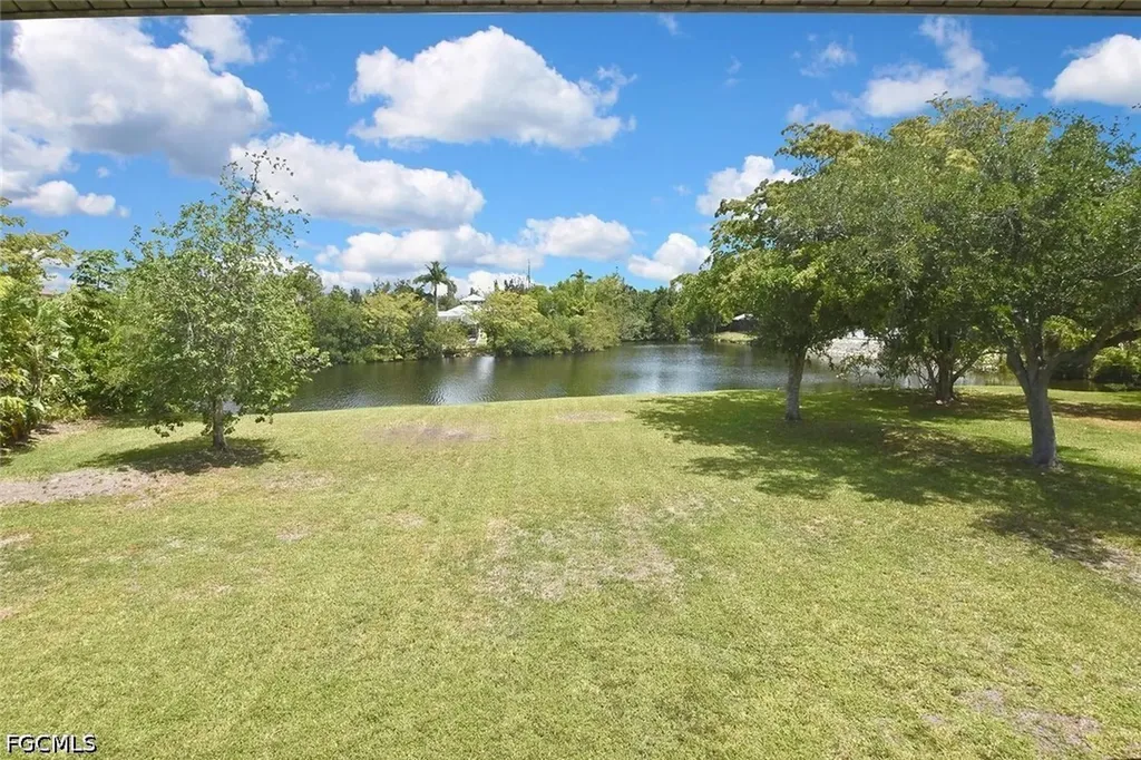 7226 Hendry Creek Drive Fort Myers FL 33908