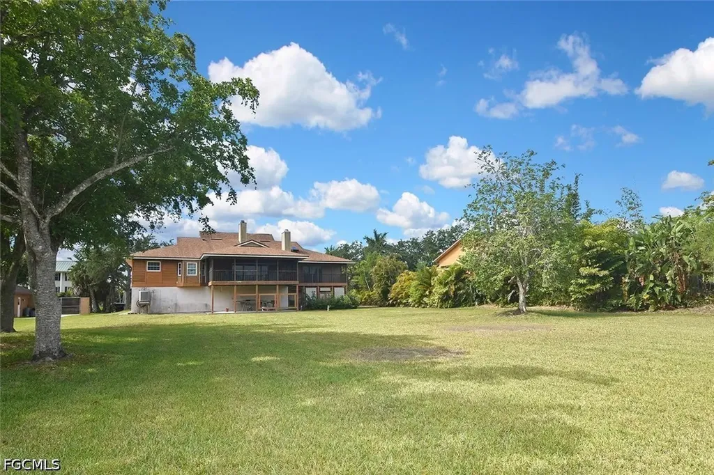 7226 Hendry Creek Drive Fort Myers FL 33908