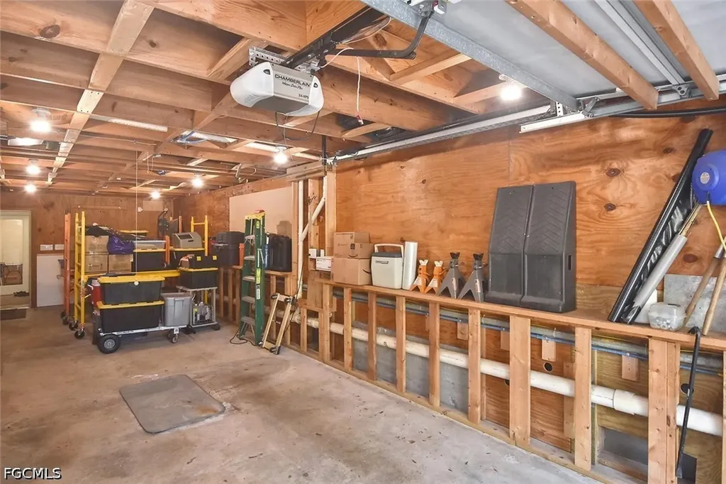 7226 Hendry Creek Drive Fort Myers FL 33908