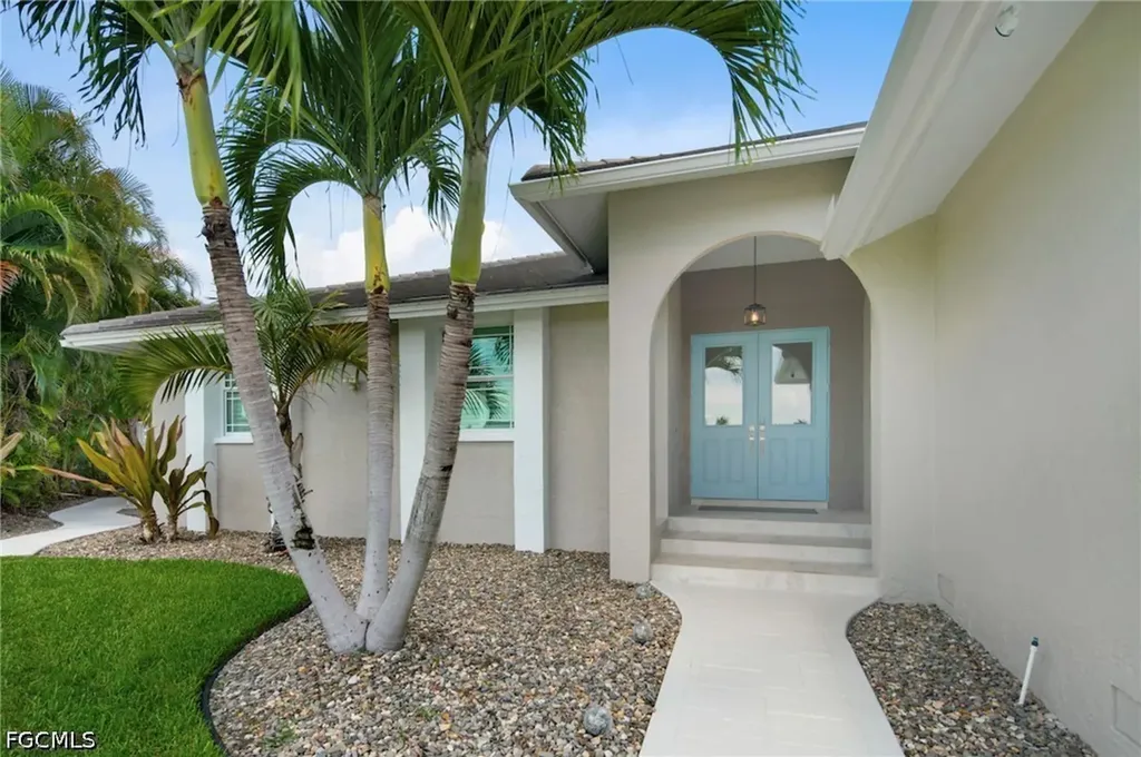 920 E Inlet Drive Marco Island FL 34145