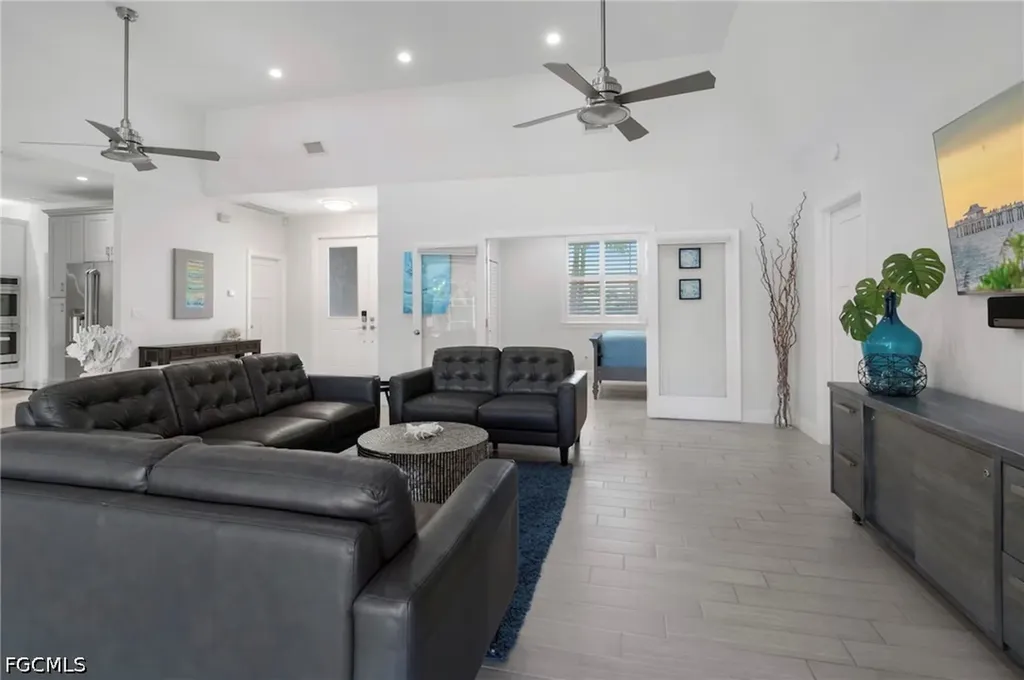 920 E Inlet Drive Marco Island FL 34145