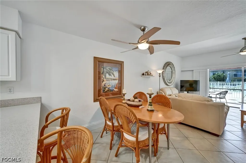 732 Victoria Drive Cape Coral FL 33904