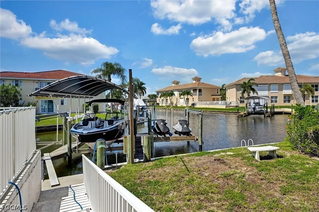 732 Victoria Drive Cape Coral FL 33904