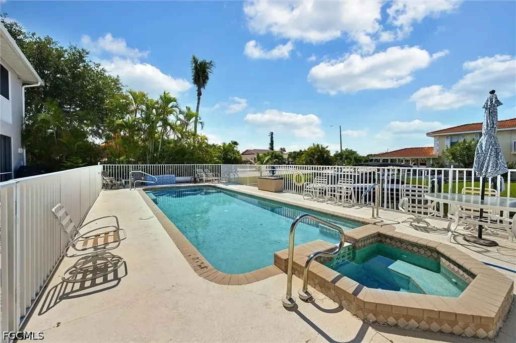 732 Victoria Drive Cape Coral FL 33904