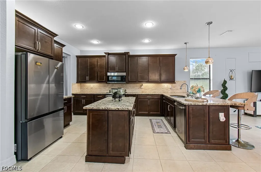 10143 Chesapeake Bay Drive Fort Myers FL 33913