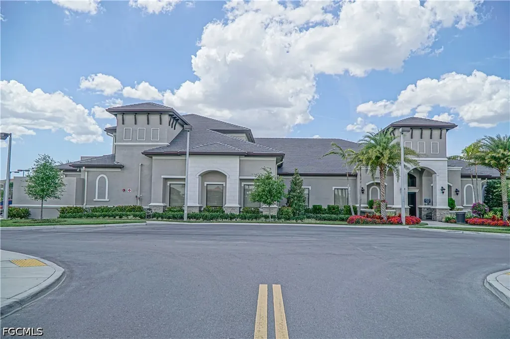 10143 Chesapeake Bay Drive Fort Myers FL 33913