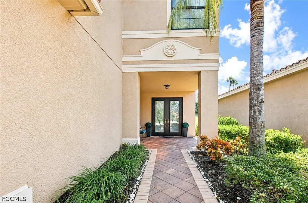10143 Chesapeake Bay Drive Fort Myers FL 33913