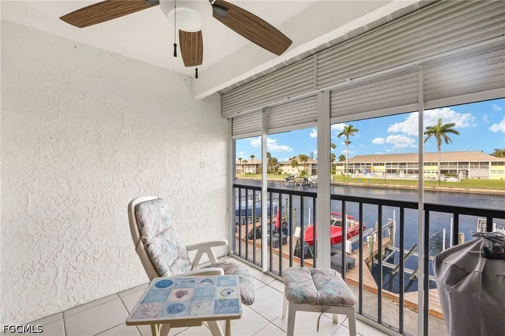 4616 SE 5th Place Cape Coral FL 33904