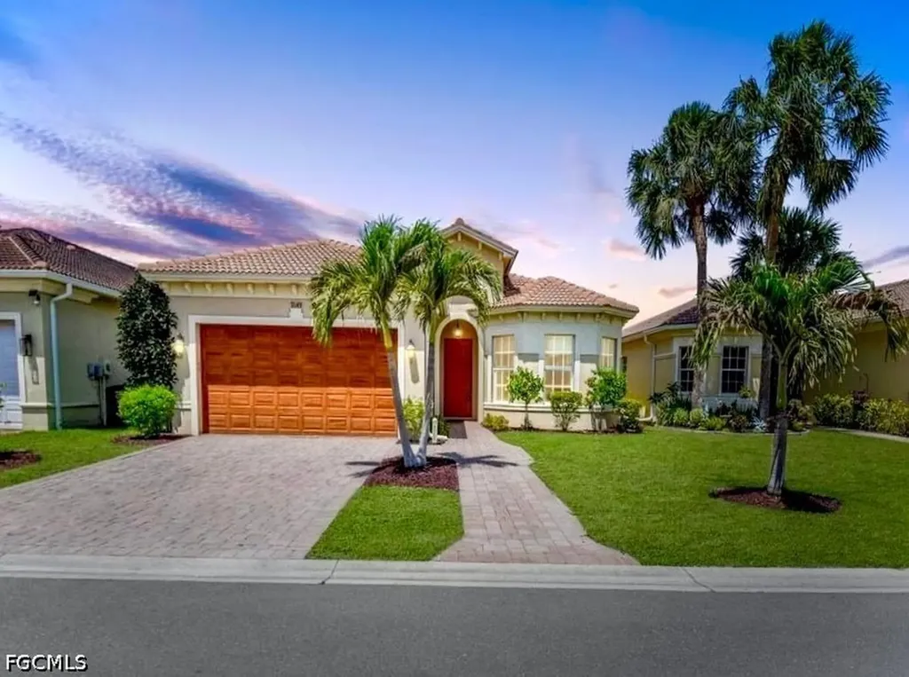 9149 Leatherwood Loop Lehigh Acres FL 33936